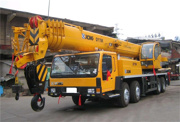 南溪区吊车出租选择重点