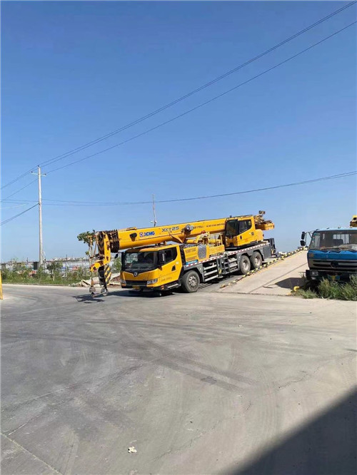 南溪区吊车作业时，可能会产生哪些额外收费项目？