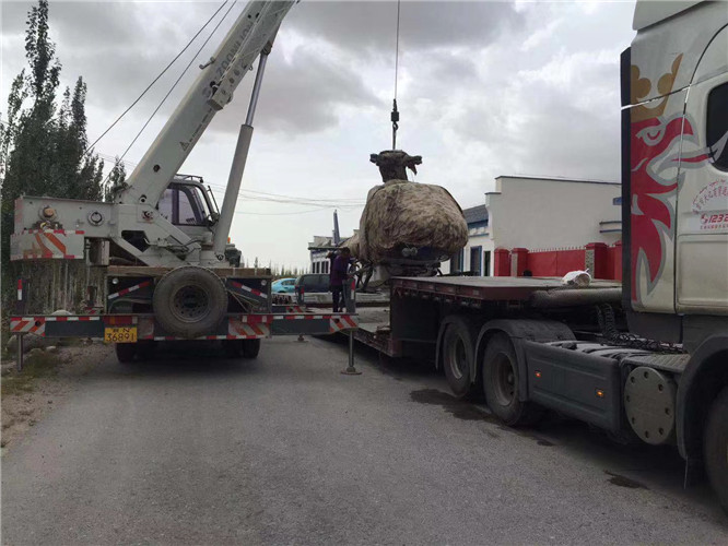 南溪区狭窄场地（如小区、车间）适合用哪种吊车？